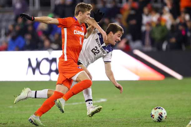 在世界足球 在世界足球