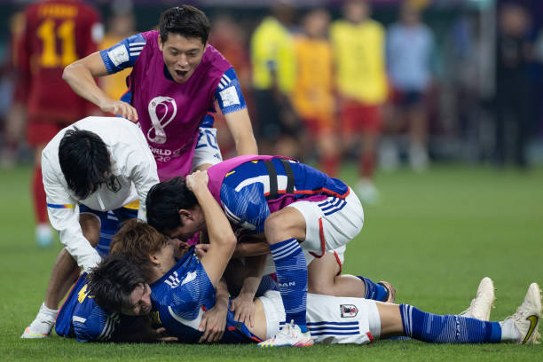 从俱乐部的 从俱乐部的