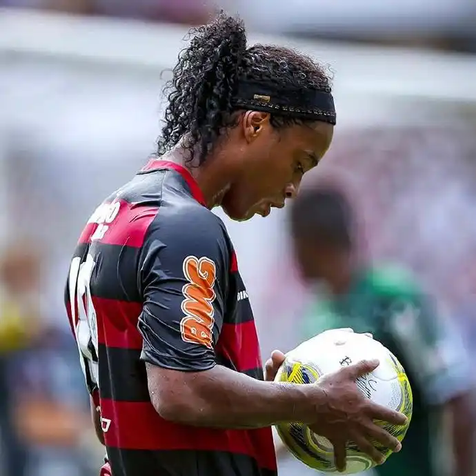 路易斯一直 路易斯一直